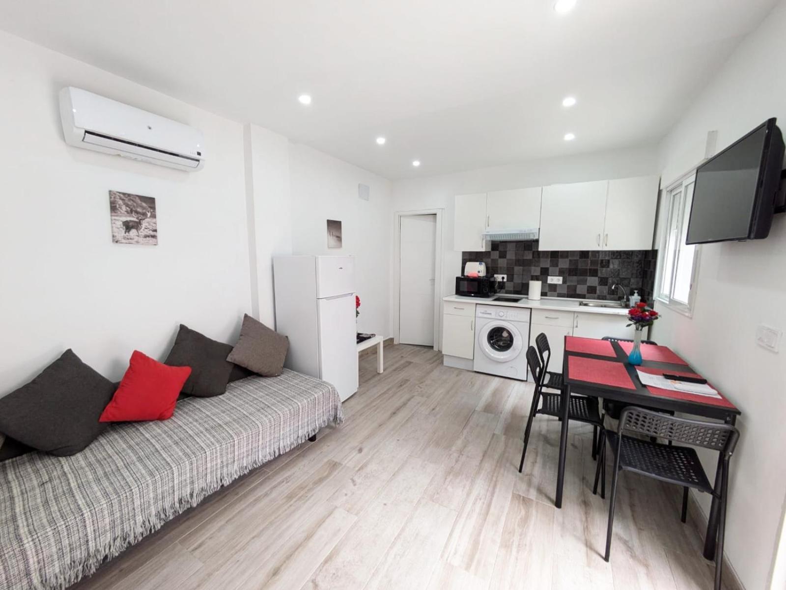 Madrid Apartaments المظهر الخارجي الصورة